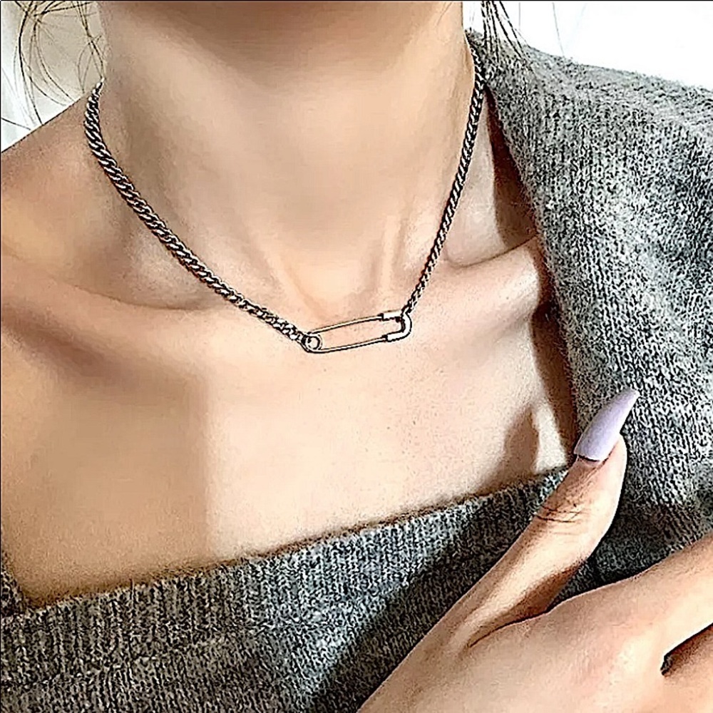 Safety Pin Sterling Silver Chain Link Minimalist Necklace - Picture 3 of 6
